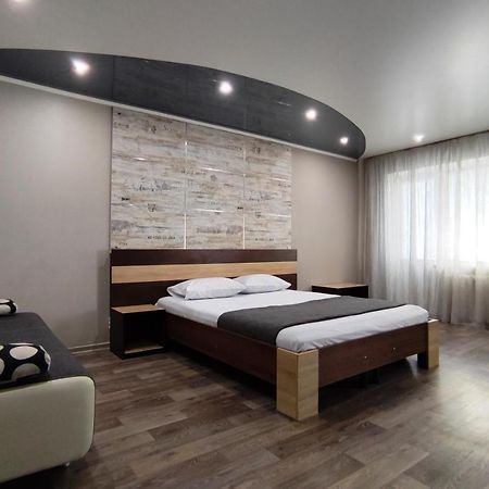 Люкс В Центре Металлургов 31 Kr Apartments Kryvyj Rih Eksteriør billede
